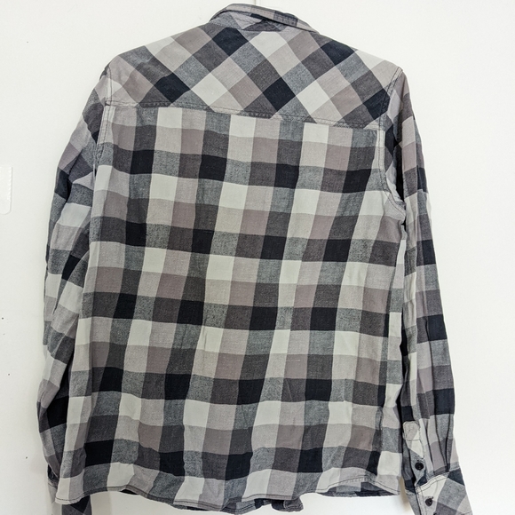 D-TOX Grey Plaid Flannel - Picture 6 of 6